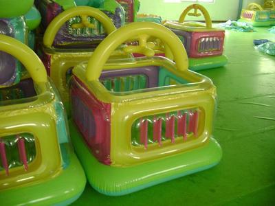 充氣跳跳床 兒童玩樂(lè)新選擇，品質(zhì)廠家江勝塑膠制品廠全面解析